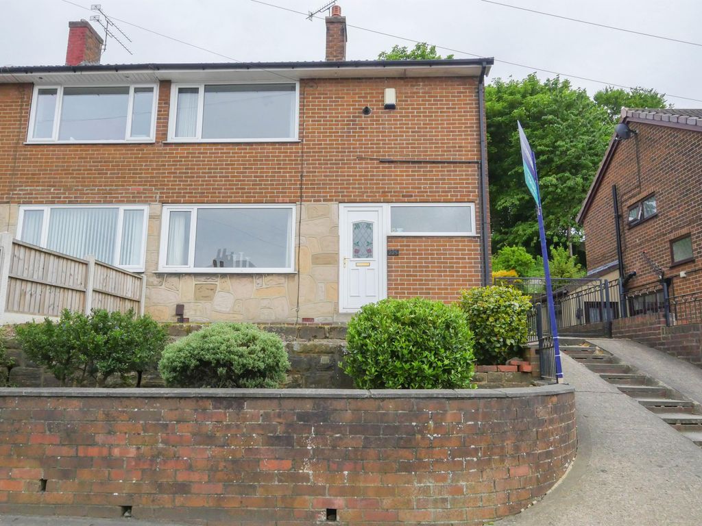 3 bed semidetached house for sale in Green Hill Road, Bramley LS13