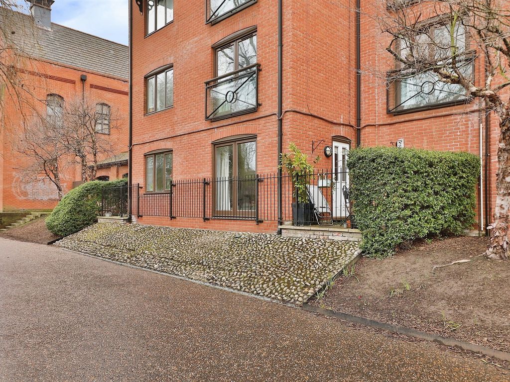 3 bed flat for sale in Wherry Road, Norwich NR1 Zoopla