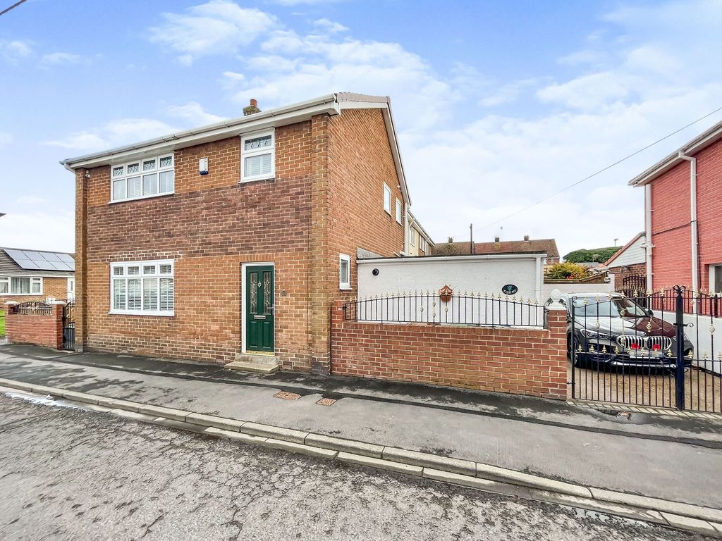 3 bed terraced house for sale in Elemore Lane, Easington Lane, Houghton
