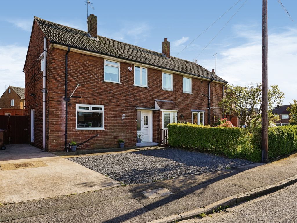 3 bed semidetached house for sale in Lanshaw Crescent, Leeds LS10 Zoopla