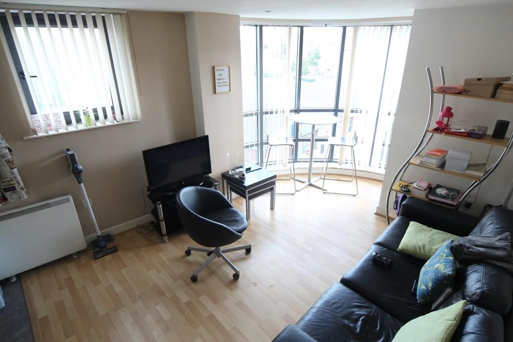 2 bed flat to rent in 141 London Road, City Centre, Liverpool L3, £850