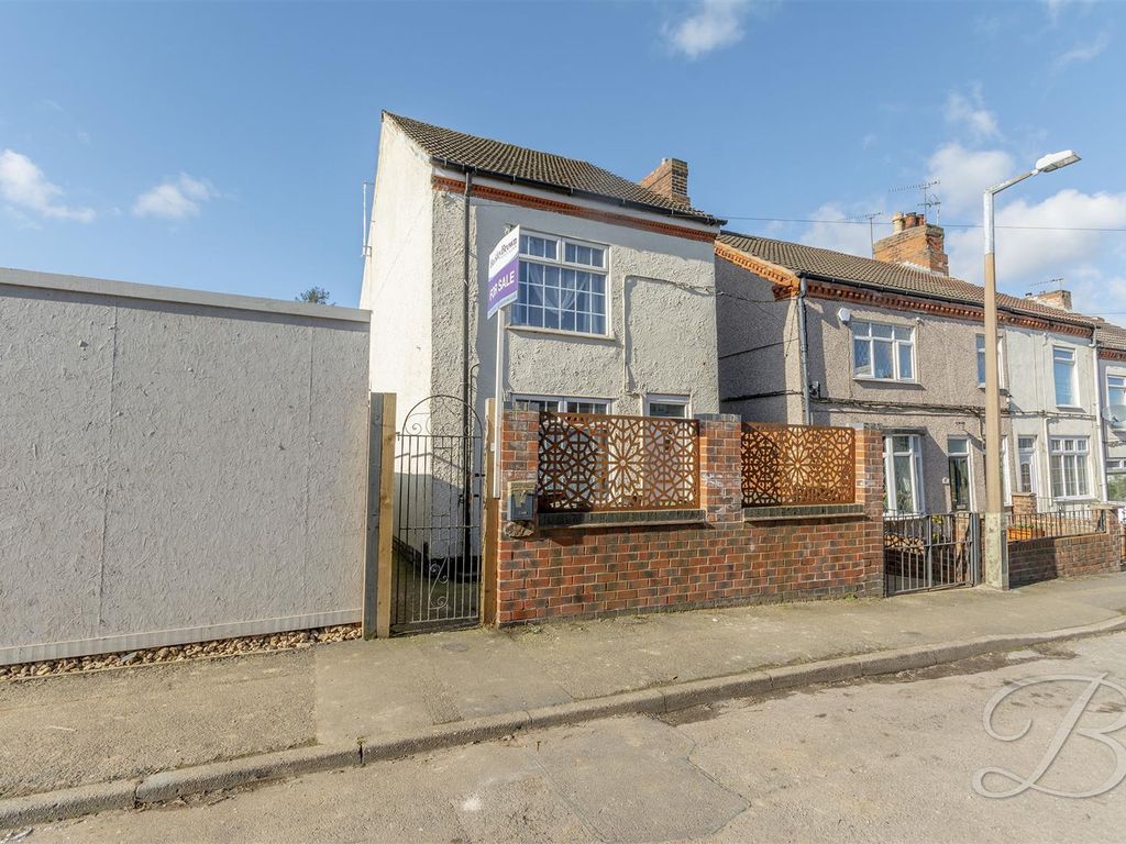 3 bed detached house for sale in Sherwood Street, Newton, Alfreton DE55