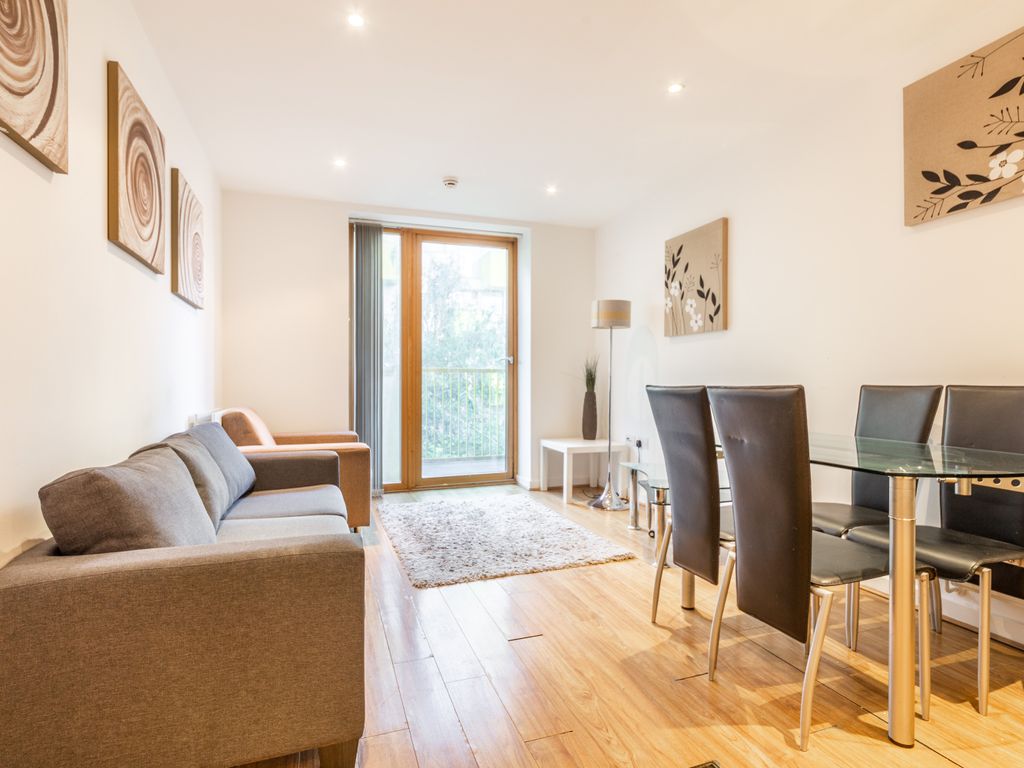 1 bed flat to rent in Bath House, 5 Arboretum Place, Barking, Essex