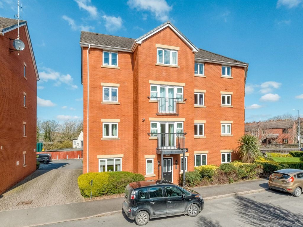 2 bed flat for sale in Gloucester Close, Enfield, Redditch B97 Zoopla