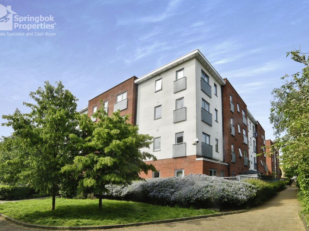 2 bed flat for sale in Brecon House, Taywood Road, Northolt, Middlesex