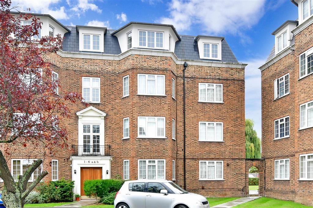 2 bed flat for sale in The Avenue, Worcester Park, Surrey KT4 Zoopla