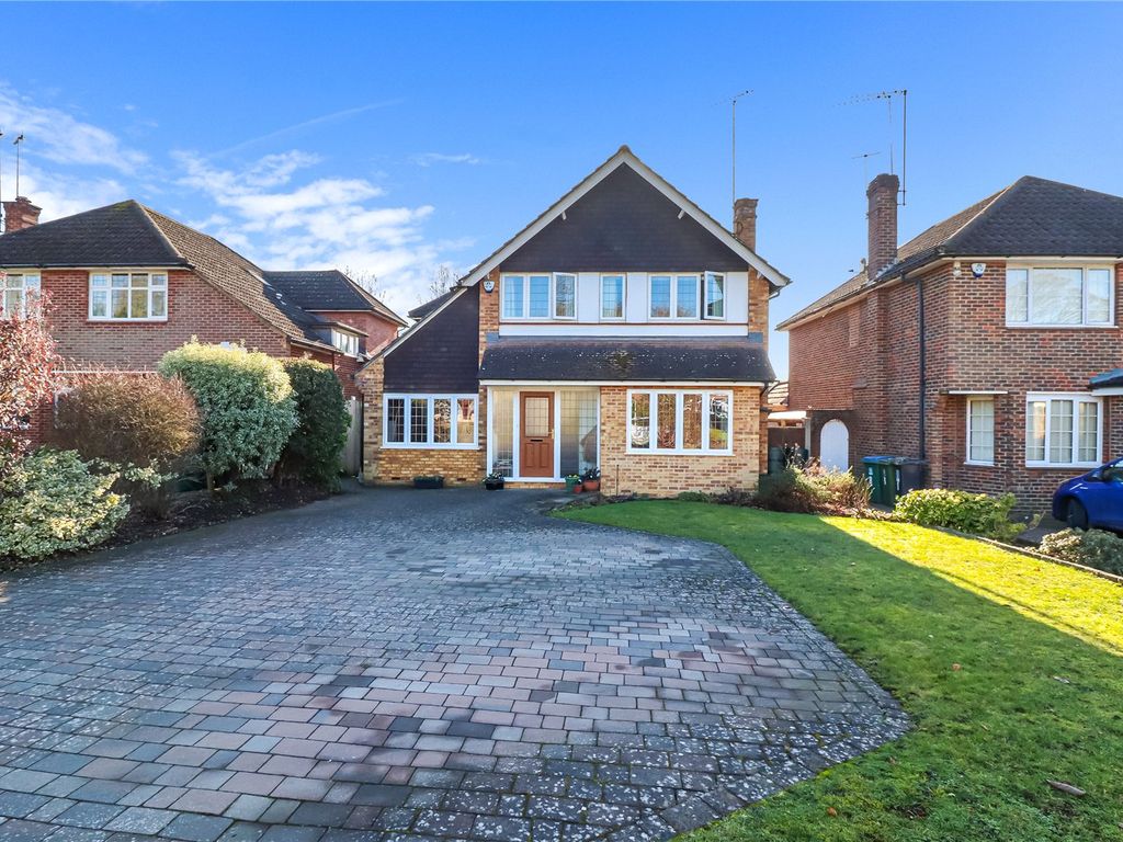 4 bed detached house for sale in Denewood Close, Watford WD17 Zoopla