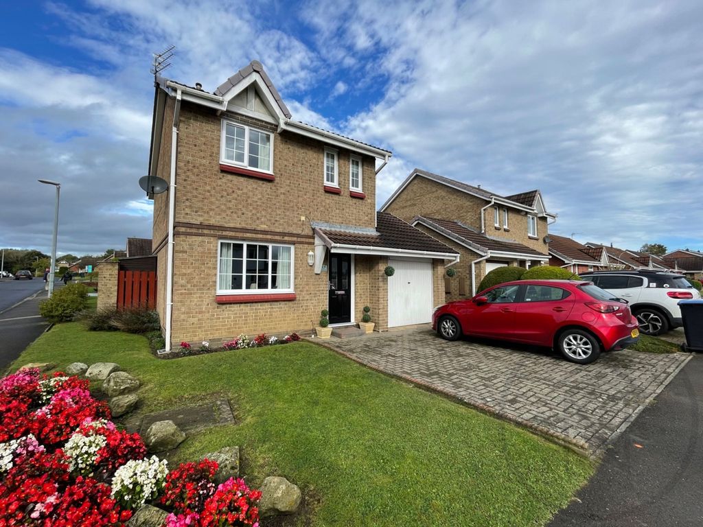 3 bed detached house for sale in Westmorland Way, Newton Aycliffe DL5