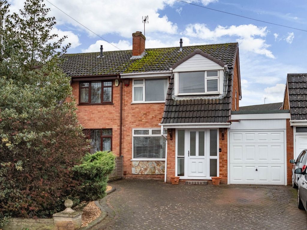 3 bed semidetached house for sale in Bells Lane, Stourbridge, West Midlands DY8, £250,000 Zoopla