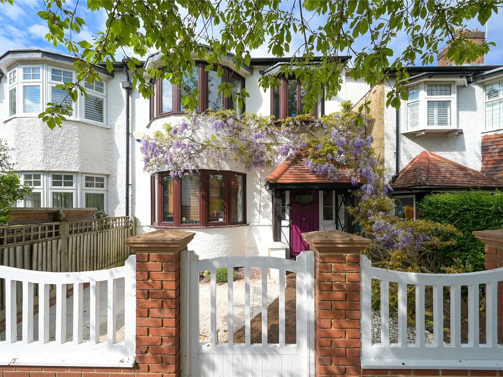 5 bed semidetached house for sale in Vanbrugh Road, Chiswick, London