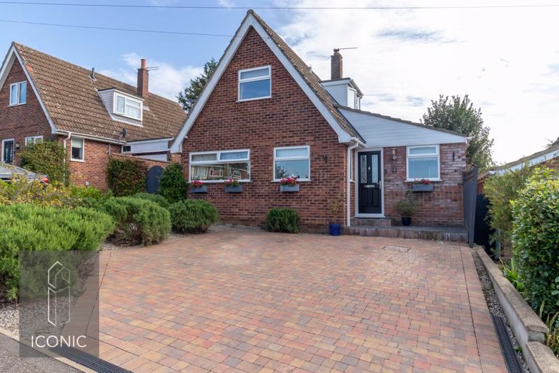 4 bed property for sale in Bellomonte Crescent, Drayton, Norwich NR8, £400,000 Zoopla