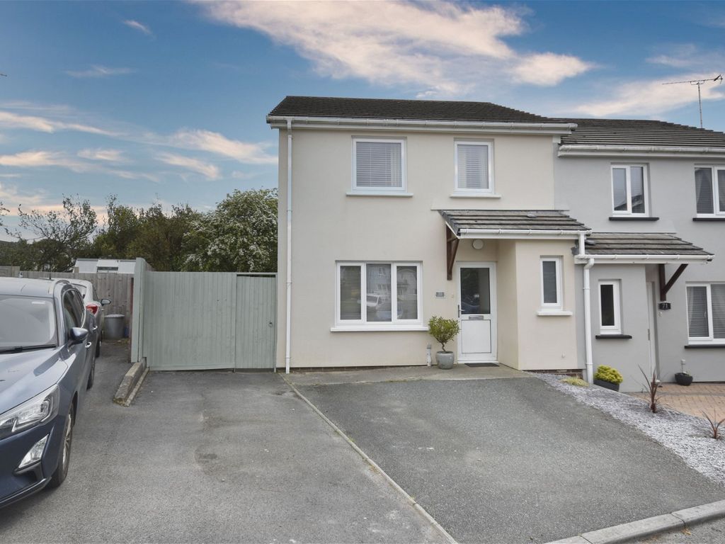 3 bed semidetached house for sale in Park Avenue, Kilgetty SA68 Zoopla