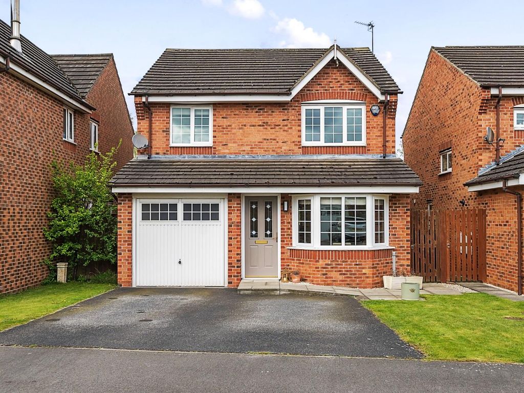4 bed detached house for sale in Sycamore Avenue, Eggborough, Goole