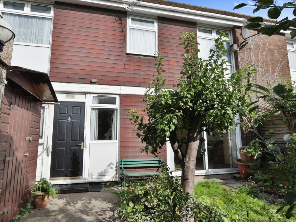 3 bed terraced house for sale in Dulverton Close, Bransholme, Hull HU7