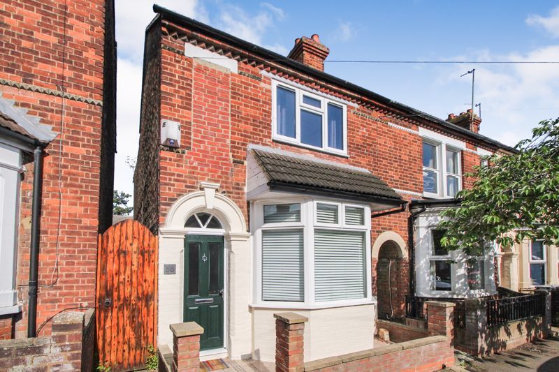 3 bed end terrace house for sale in Salisbury Street, Bedford MK41, £