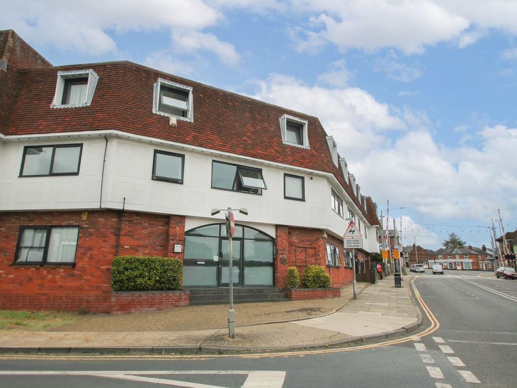 1 bed flat to rent in East Street, Colchester, Essex CO1 Zoopla