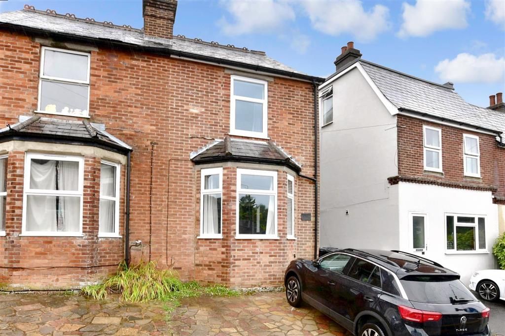 3 bed semidetached house for sale in Whitehill Road, Crowborough, East