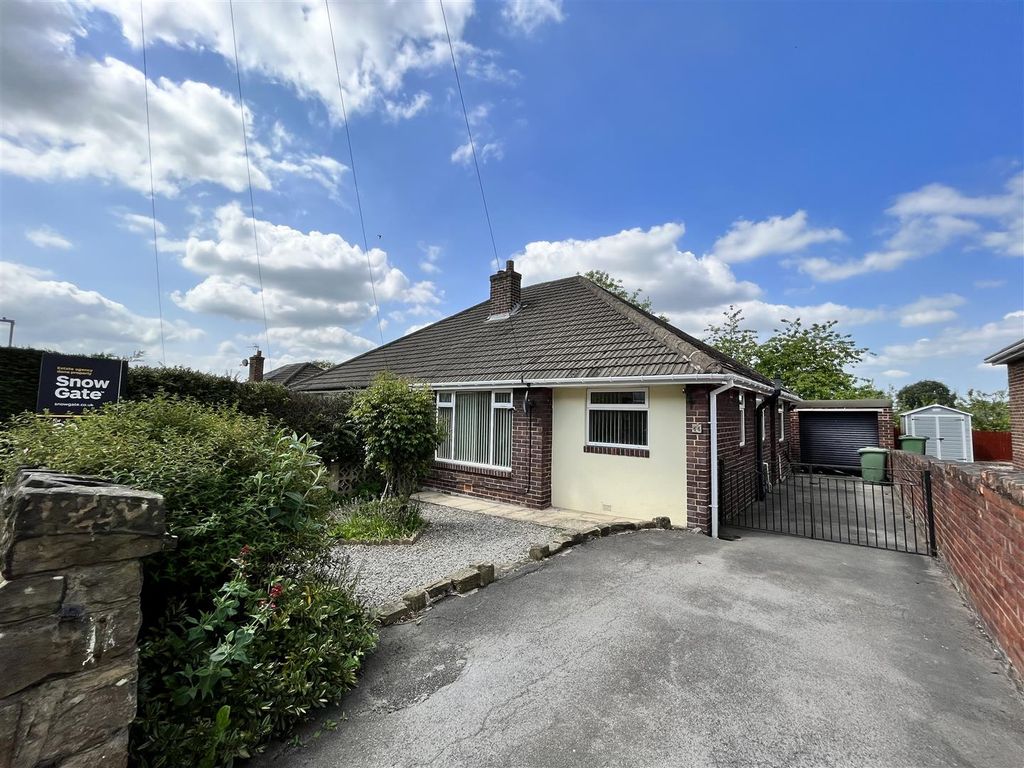 2 bed semidetached bungalow for sale in Wilson Road, Mirfield WF14