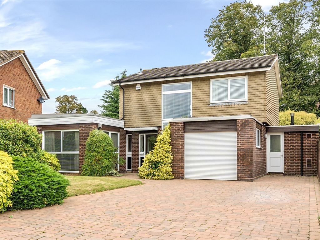 3 bed detached house for sale in Rushmere Crescent, Rushmere