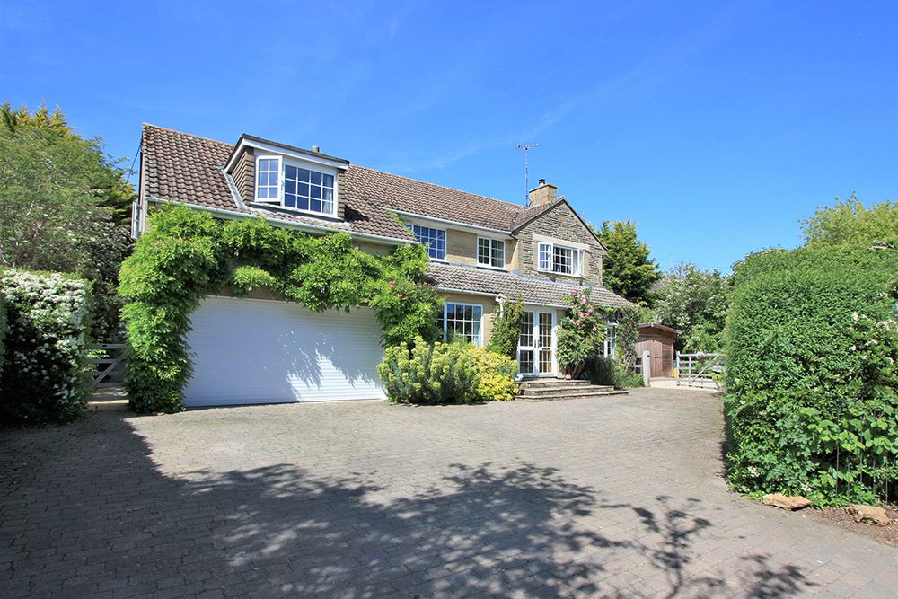 5 bed detached house for sale in Sevenhampton, Nr Highworth, Swindon SN6, £925,000 Zoopla