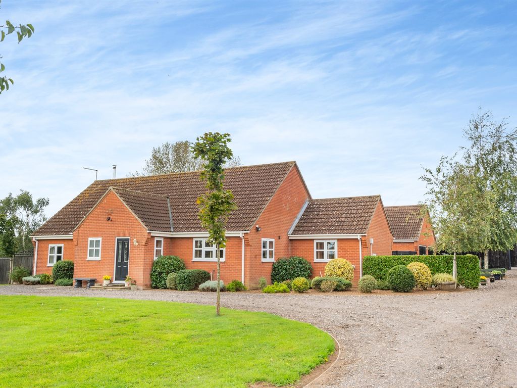 3 bed detached bungalow for sale in Hillborough Road, North Pickenham, Swaffham PE37, £700,000