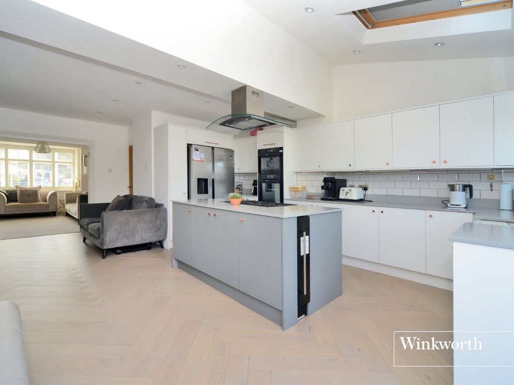 4 bed terraced house for sale in Matlock Crescent, Cheam, Sutton SM3, £