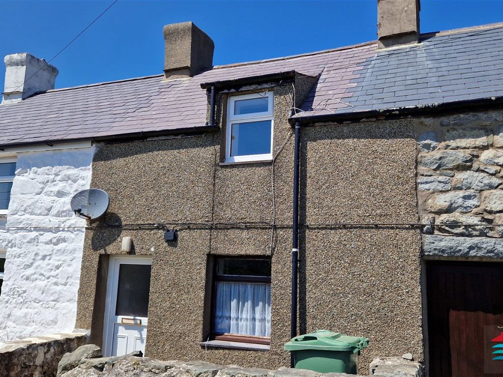 3 bed terraced house for sale in Tai Refail, Pencaerau, Nr Aberdaron
