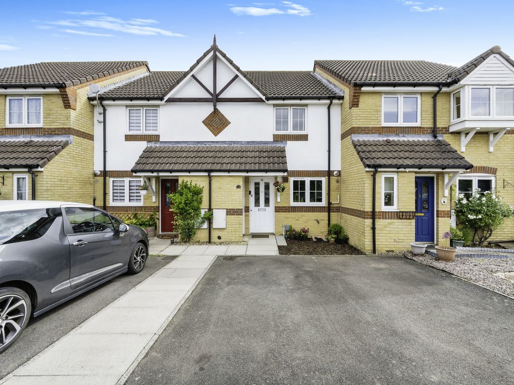2 bed terraced house for sale in Althorp Close, Flitwick, Bedford