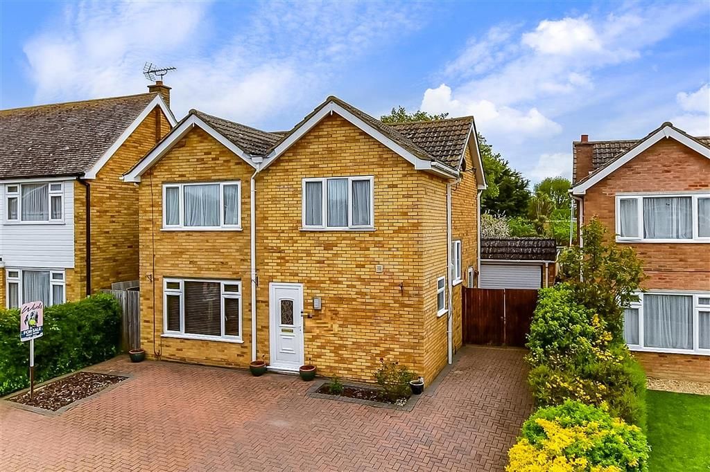 4 bed detached house for sale in Arden Road, Broomfield, Herne Bay