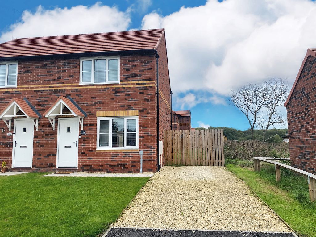 2 bed semidetached house for sale in Staveley Road, Poolsbrook