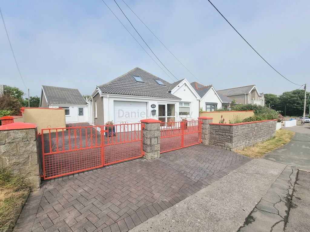 4 bed detached bungalow for sale in St. Brides Major, Bridgend CF32 Zoopla