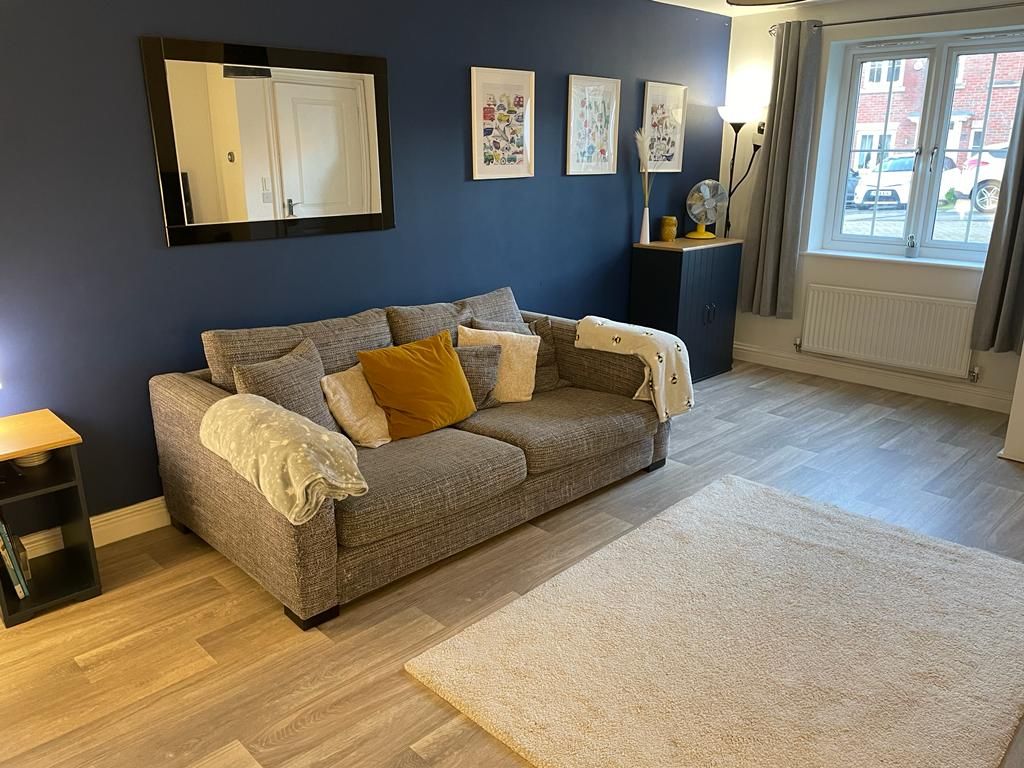 3 bed end terrace house for sale in Woodlands Chase, Rotherham S61, £