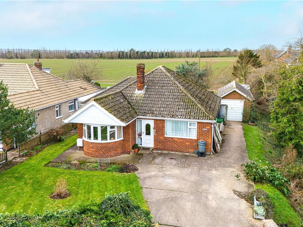 3 bed bungalow for sale in Town Road, Tetney, Grimsby, N E Lincs DN36