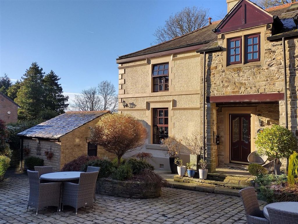 3 bed semidetached house for sale in Old Hall Clough, Lostock, Bolton