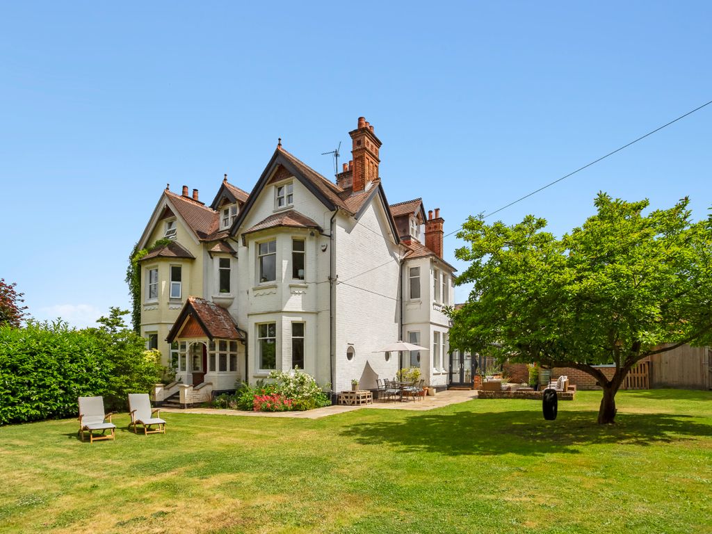 5 bed semidetached house for sale in Fox Hill, Petworth GU28, £