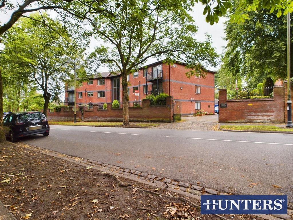 2 bed flat for sale in Queens Court, Queens Park Avenue, StokeOnTrent