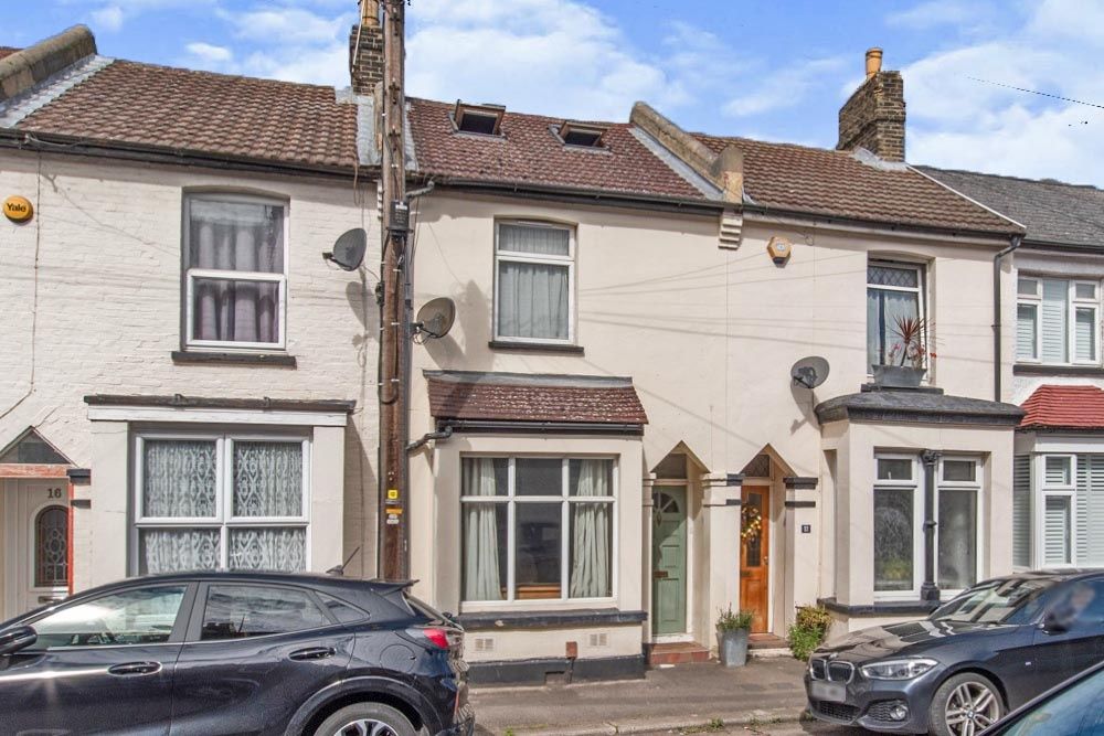 3 bed terraced house for sale in St. Peter Street, Rochester, Kent ME1