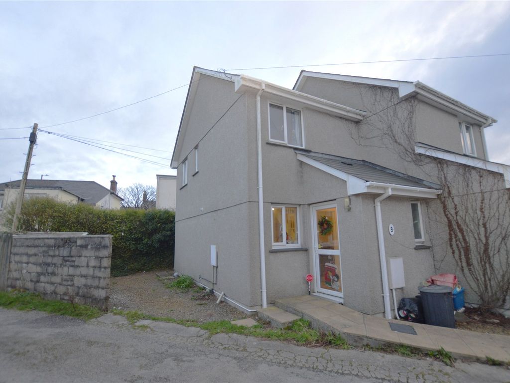 2 bed semidetached house for sale in Jubilee Place, Camborne, Cornwall