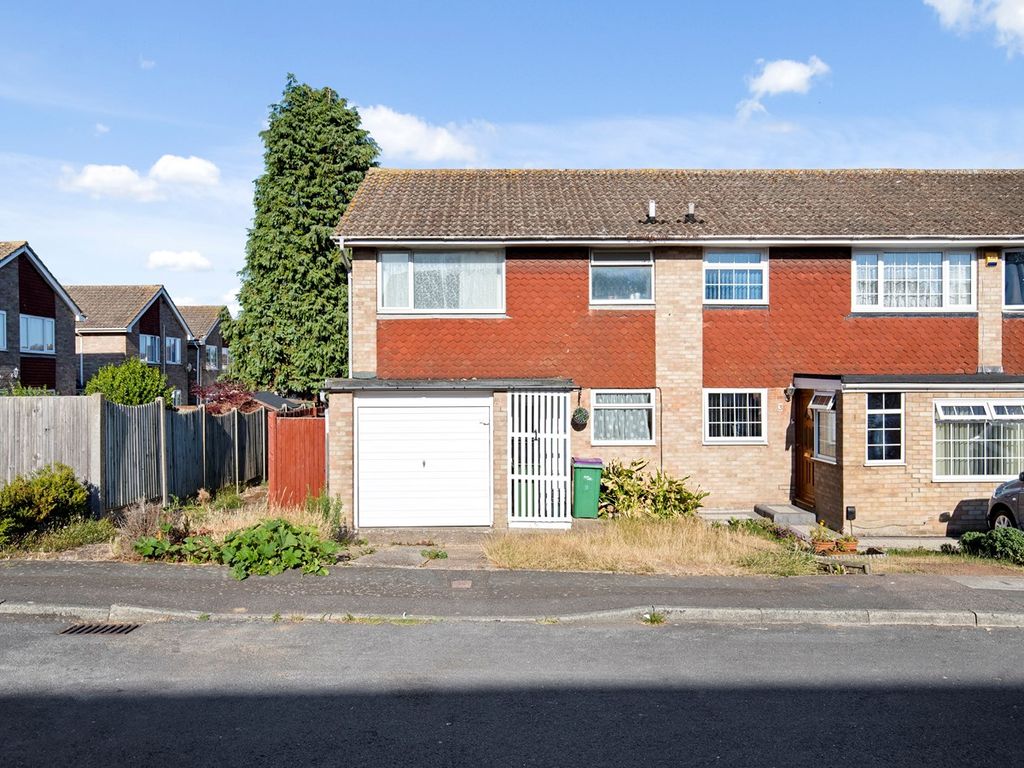 3 bed end terrace house for sale in Buttermere Close, Folkestone CT19 Zoopla