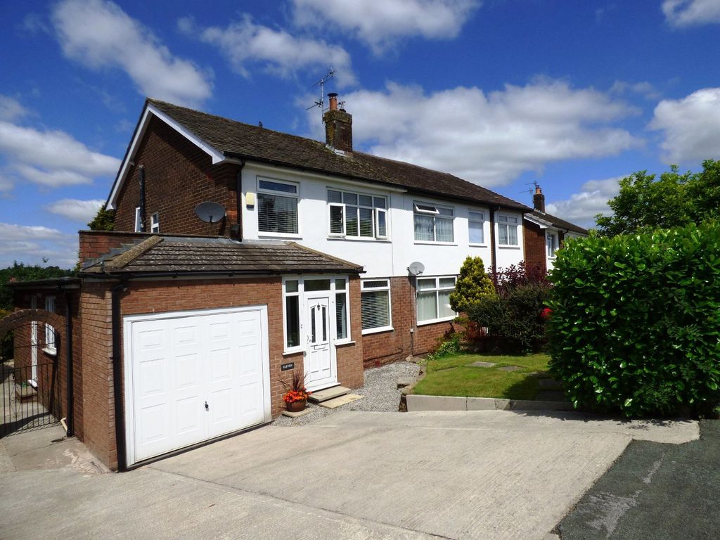 3 bed semidetached house for sale in Chantry Road, Disley, Stockport