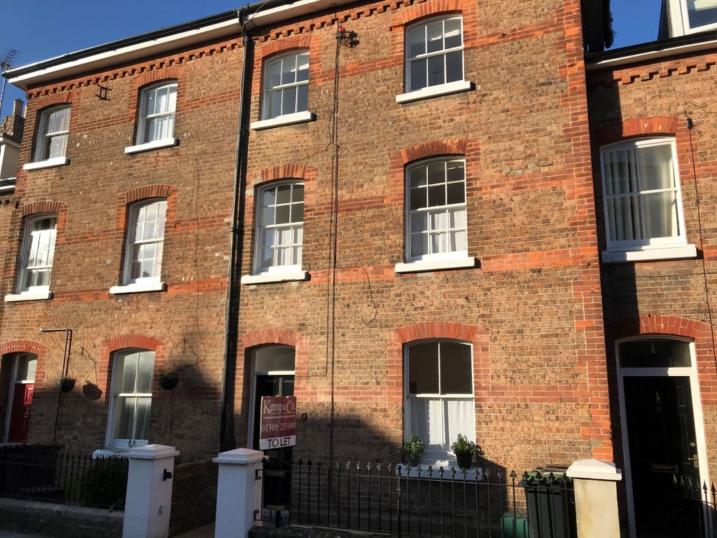 4 bed terraced house to rent in Wollaston Road, Dorchester DT1, £1,400