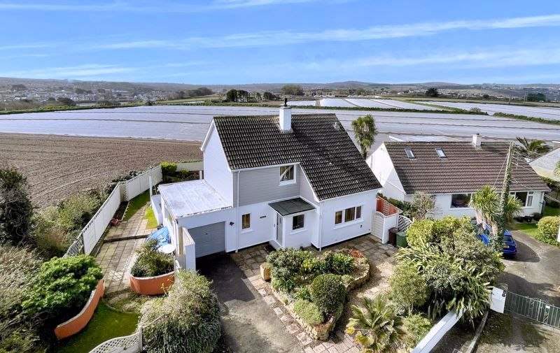 3 bed detached house for sale in Mexico Lane, Phillack, Hayle TR27 Zoopla
