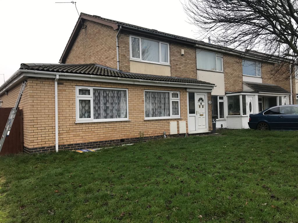 Room to rent in Kincraig Road, Leicester LE4, £500 pcm Zoopla