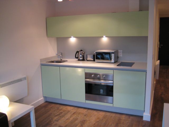 Hub Studio, Seperate Bedroom Area, Juliette Balcony B4