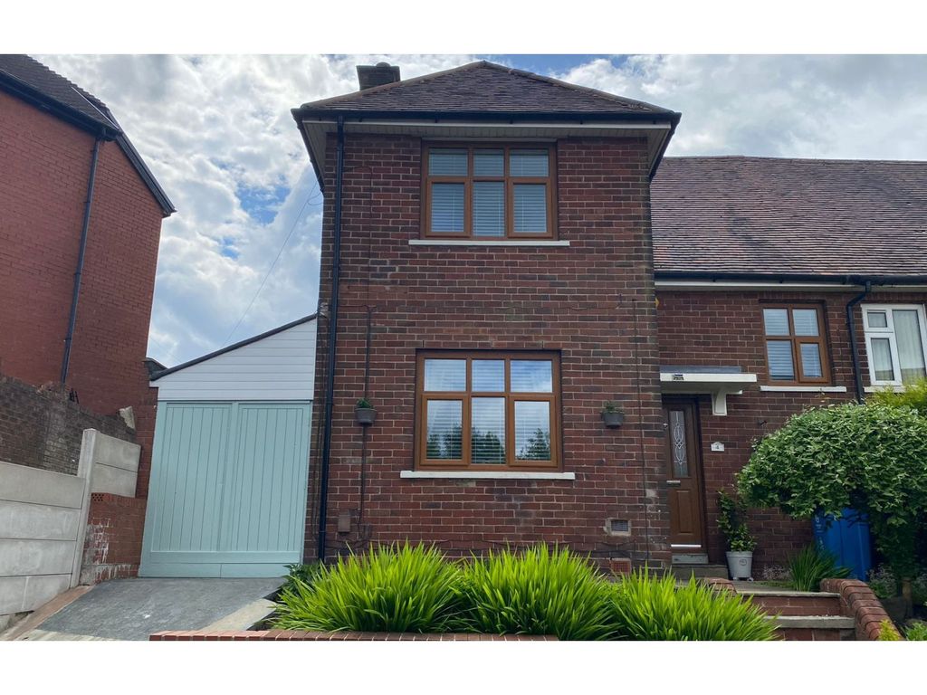 3 bed semidetached house for sale in Royton, Oldham OL2 Zoopla