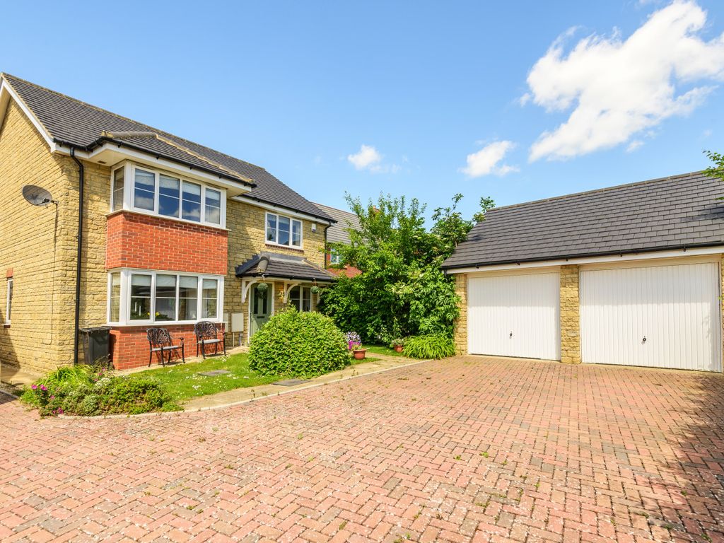 4 bed detached house for sale in Watchfield, Oxfordshire SN6 Zoopla