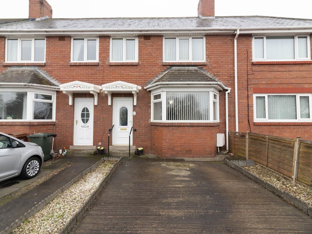 3 bed terraced house for sale in Benton Road, High Heaton, Newcastle