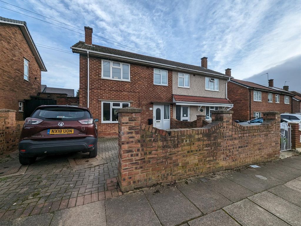 3 bed semidetached house for sale in Hutton Avenue, Darlington DL1, £135,000 Zoopla