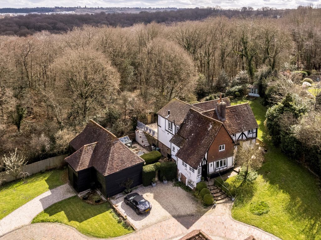 7 bed detached house for sale in Pennington Road, Tunbridge Wells, Kent