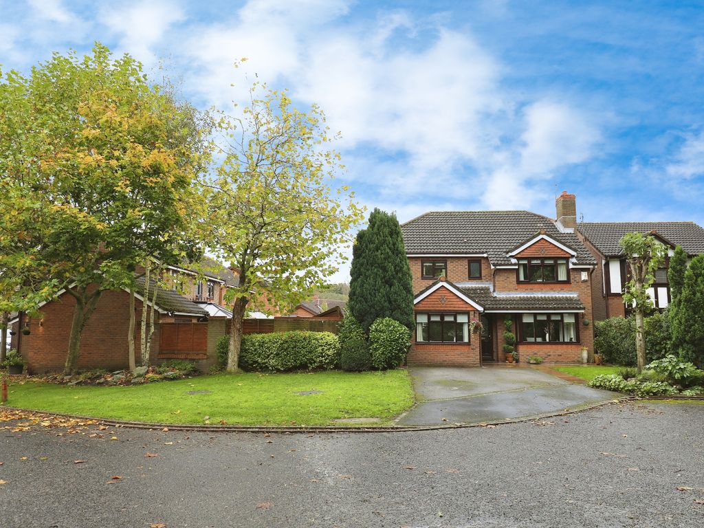 4 bed detached house for sale in Chaffinch Glade, Liverpool L26, £